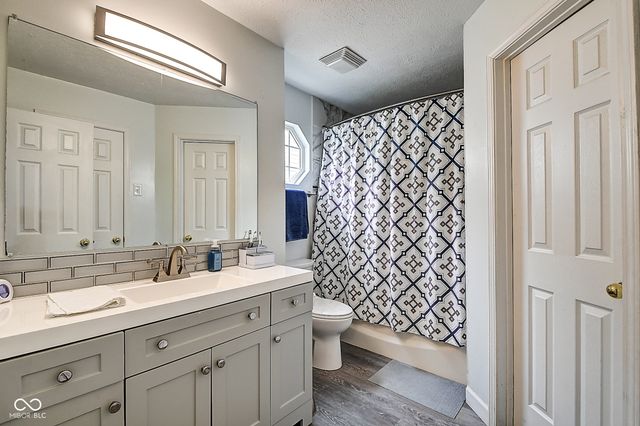 3648 Fieldmint Court, Indianapolis, IN 46235