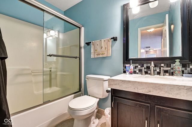 3648 Fieldmint Court, Indianapolis, IN 46235