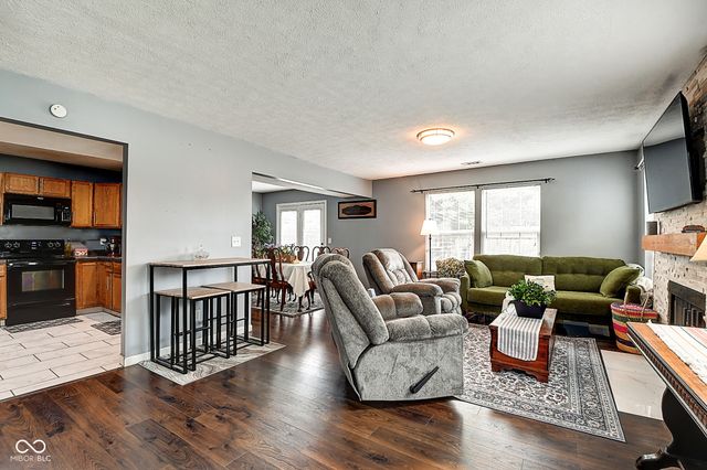 3648 Fieldmint Court, Indianapolis, IN 46235