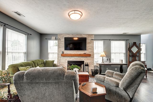 3648 Fieldmint Court, Indianapolis, IN 46235