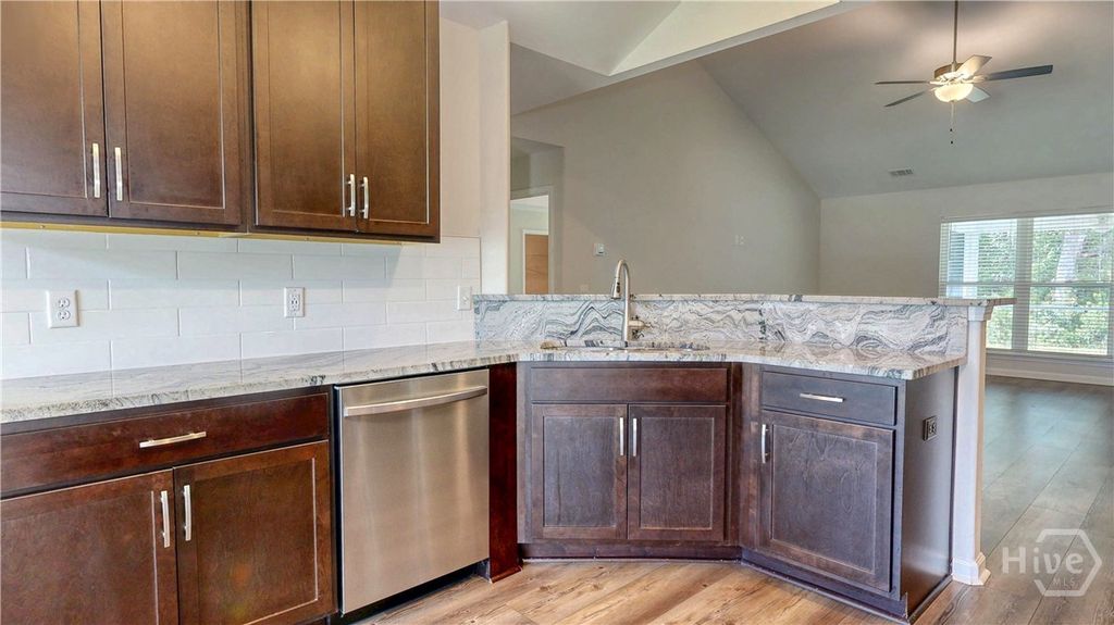 Image 14 of property listing at 115 Little Jack Way, Rincon, GA 31326