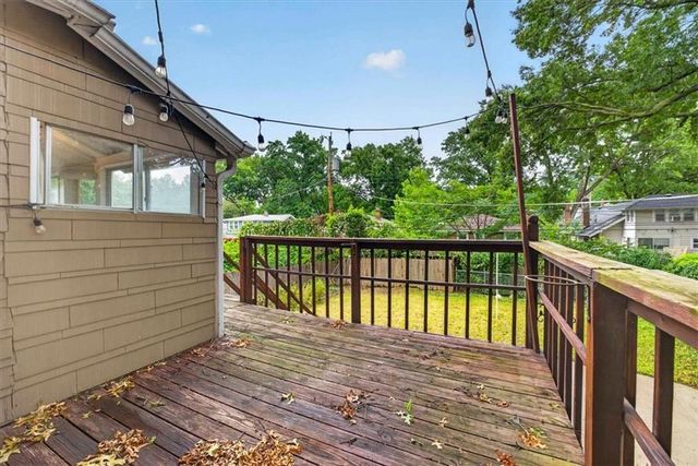 5717 Holmes Street, Kansas City, MO 64110