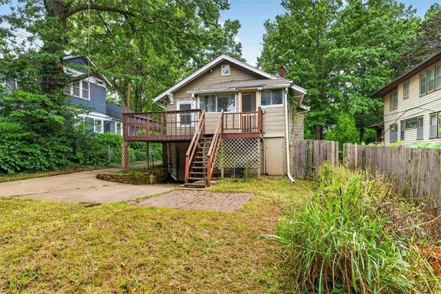 5717 Holmes Street, Kansas City, MO 64110