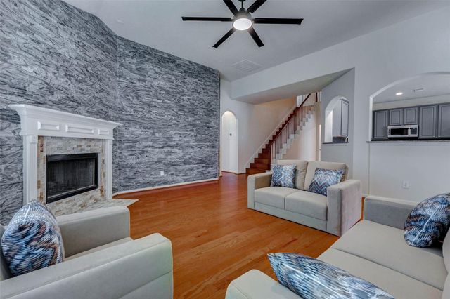 26603 Summerbend Hollow Lane, Katy, TX 77494