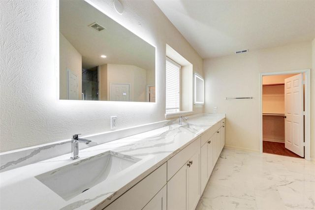 26603 Summerbend Hollow Lane, Katy, TX 77494