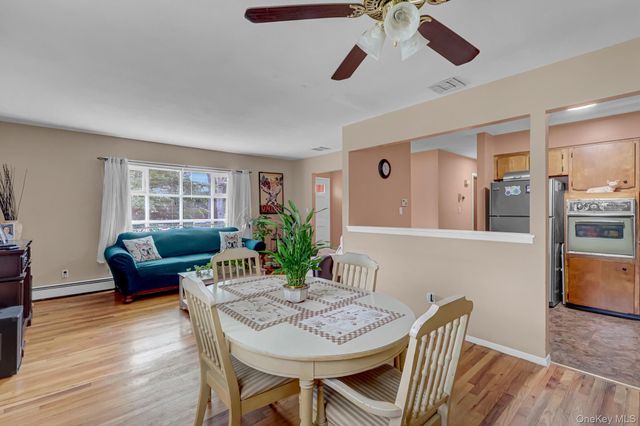 13 Haight Street, Deer Park, NY 11729
