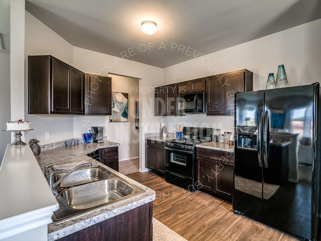 4024 Becky Lane, Mustang, OK 73064