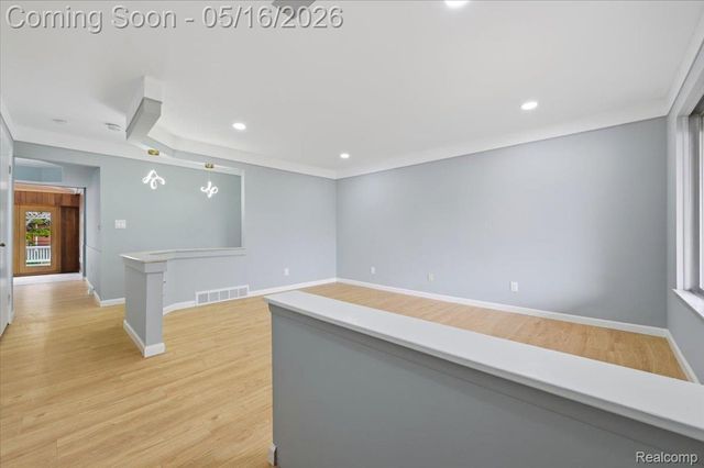 33538 Somerset Drive, Sterling Heights, MI 48312