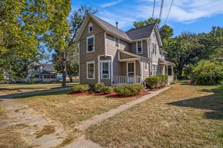 410 Bidwell Street, Albion City, MI 49224