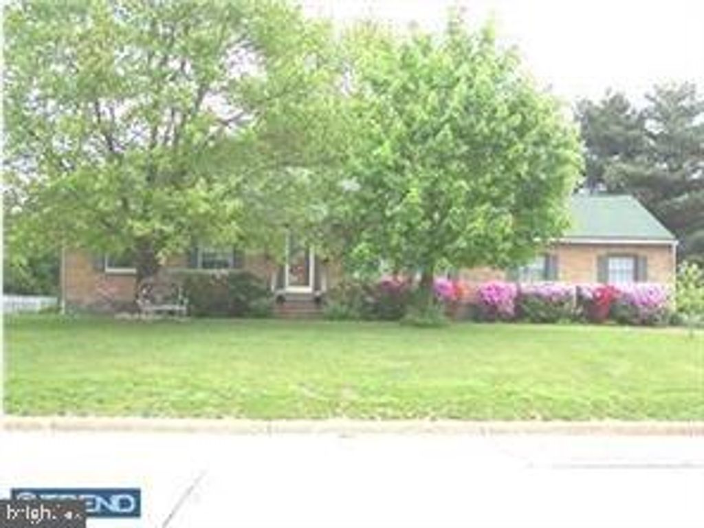 2634 FOULK RD, Wilmington, DE 19810