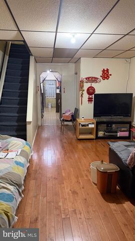 2551 CORAL ST, Philadelphia, PA 19125