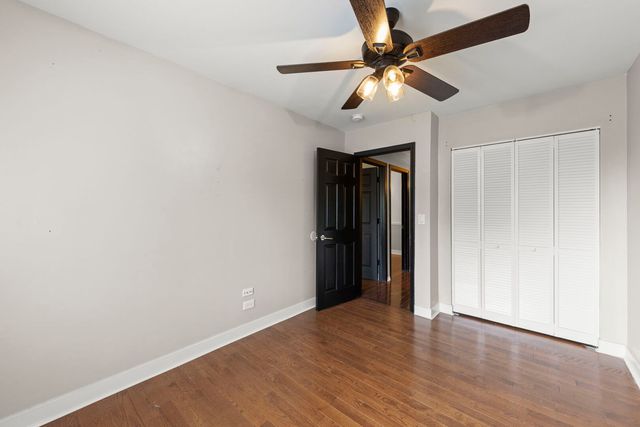 2661 Prairieview Lane, Aurora, IL 60502