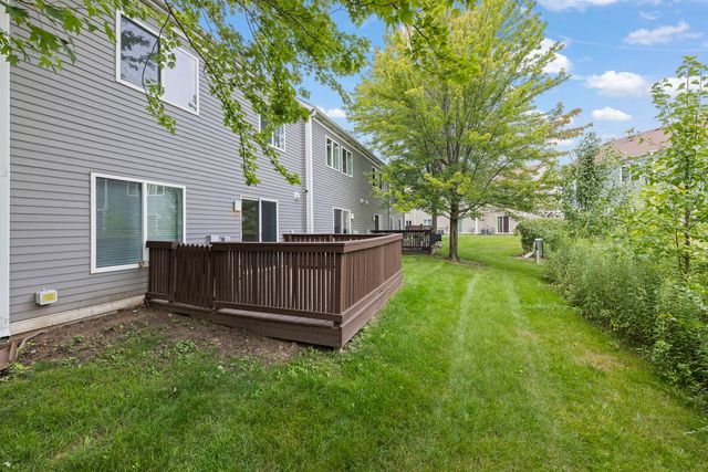 2661 Prairieview Lane, Aurora, IL 60502