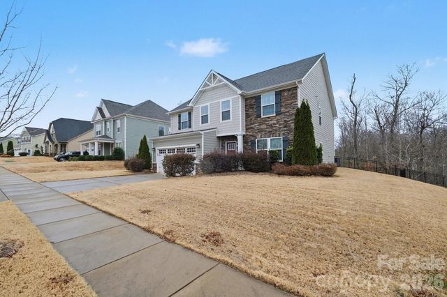 10474 Black Locust Lane, Charlotte, NC 28215