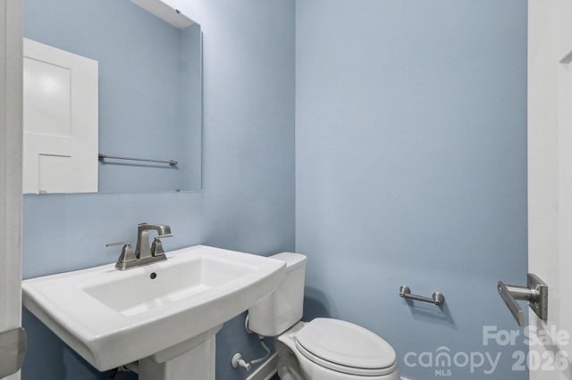 10474 Black Locust Lane, Charlotte, NC 28215