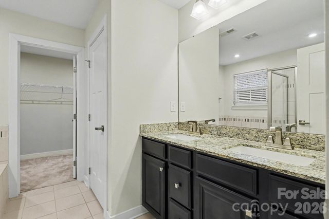 10474 Black Locust Lane, Charlotte, NC 28215