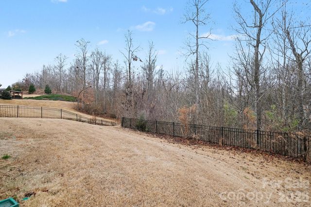 10474 Black Locust Lane, Charlotte, NC 28215