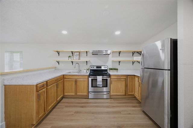 11602 LEWIS AVENUE, Thonotosassa, FL 33592