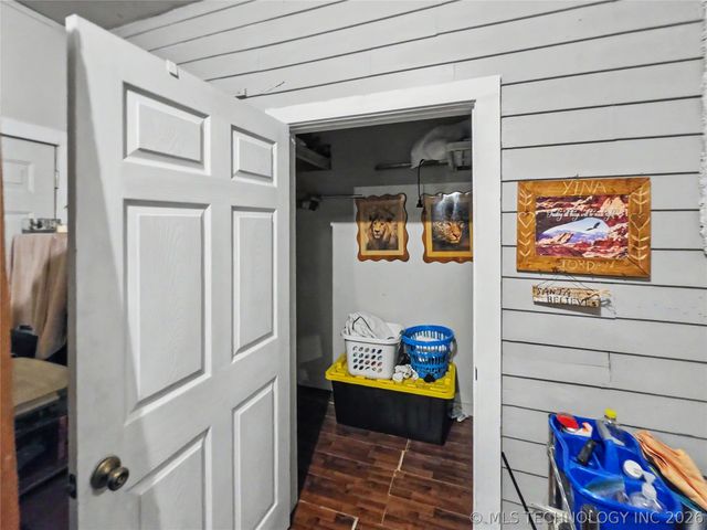 2112 White Avenue, Tahlequah, OK 74464