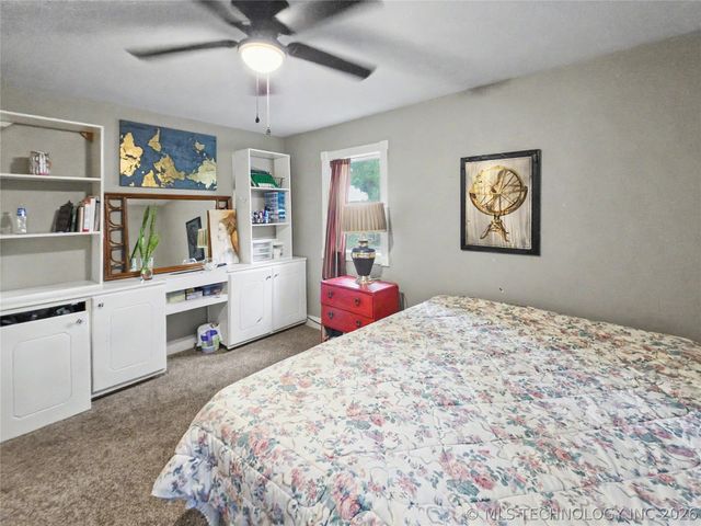 2112 White Avenue, Tahlequah, OK 74464