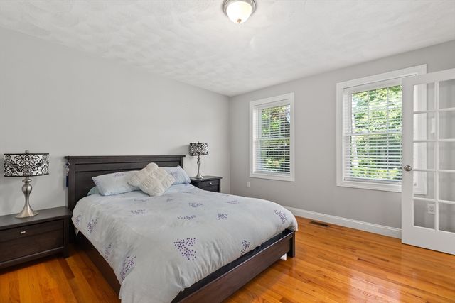 69 Middlesex Ave, Wilmington, MA 01887