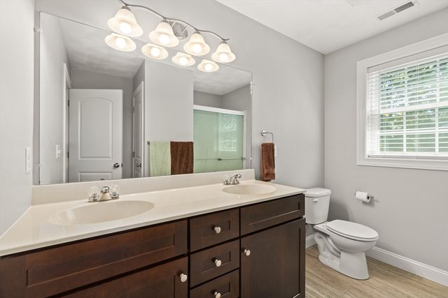 69 Middlesex Ave, Wilmington, MA 01887
