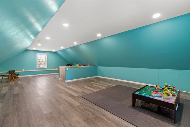69 Middlesex Ave, Wilmington, MA 01887
