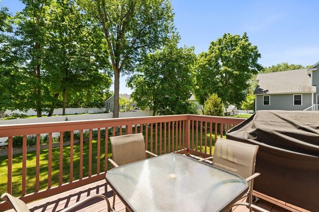 69 Middlesex Ave, Wilmington, MA 01887