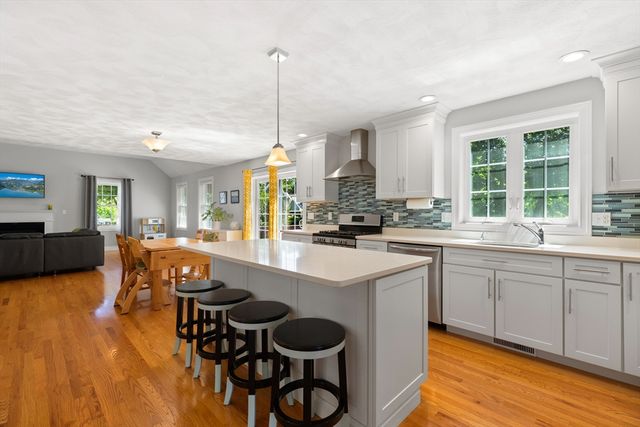 69 Middlesex Ave, Wilmington, MA 01887