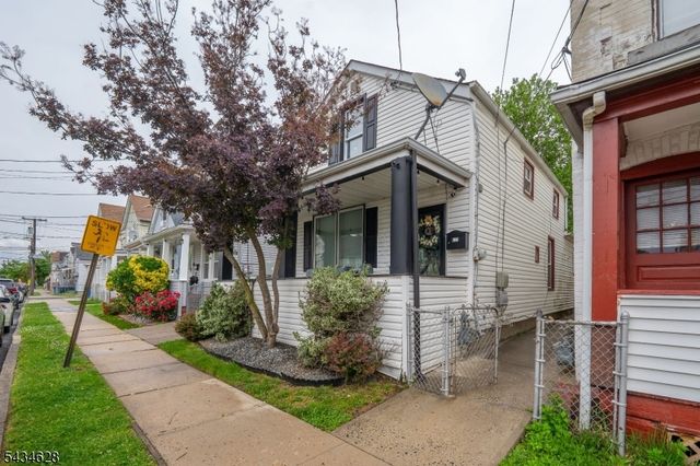 358 Stanford St, Perth Amboy City, NJ 08861