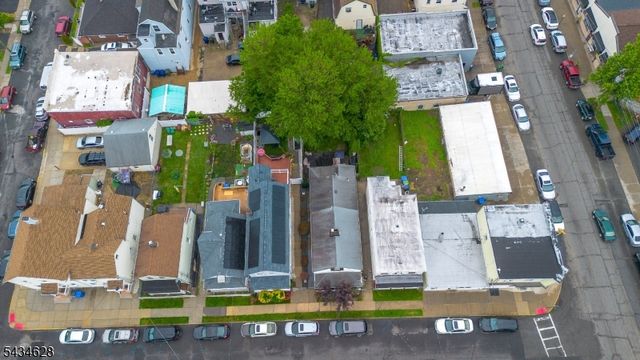 358 Stanford St, Perth Amboy City, NJ 08861