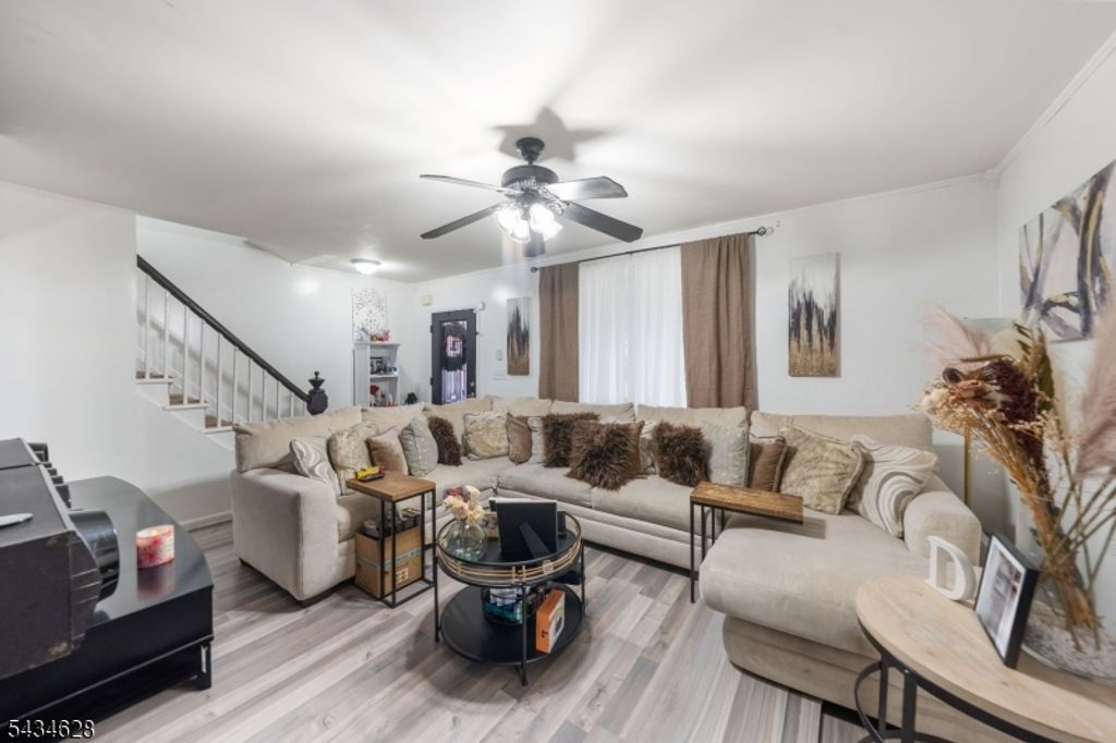 358 Stanford St, Perth Amboy City, NJ 08861