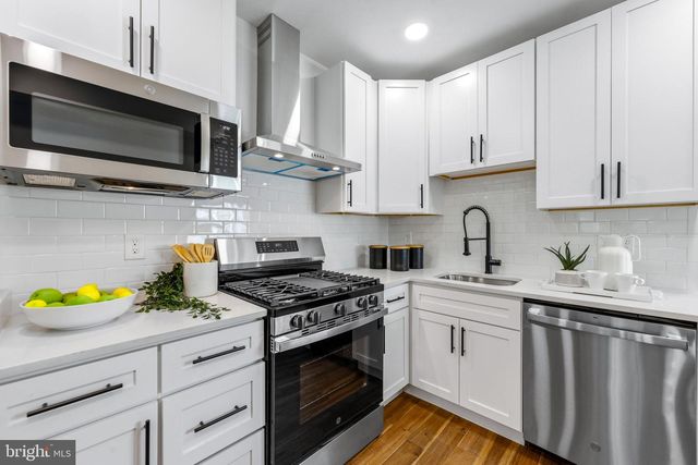 1500 BOYLE ST, Baltimore, MD 21230