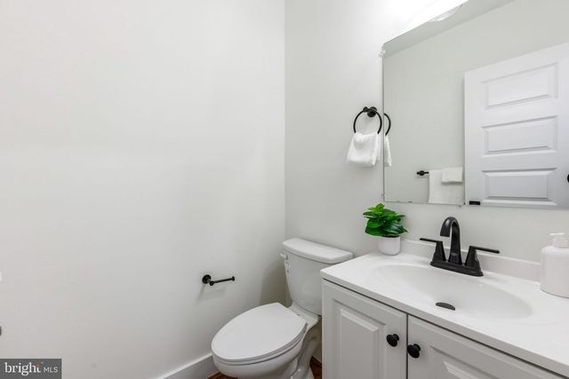 1500 BOYLE ST, Baltimore, MD 21230