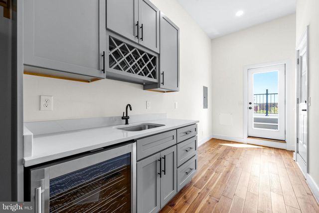 1500 BOYLE ST, Baltimore, MD 21230