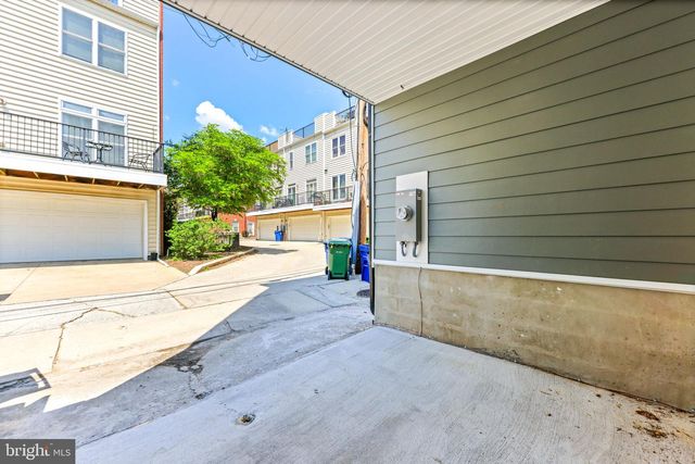 1500 BOYLE ST, Baltimore, MD 21230