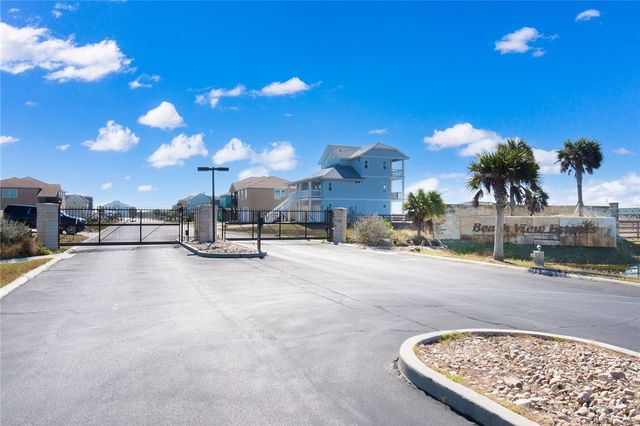 117 Beach View Dr, Port Aransas, TX 78373