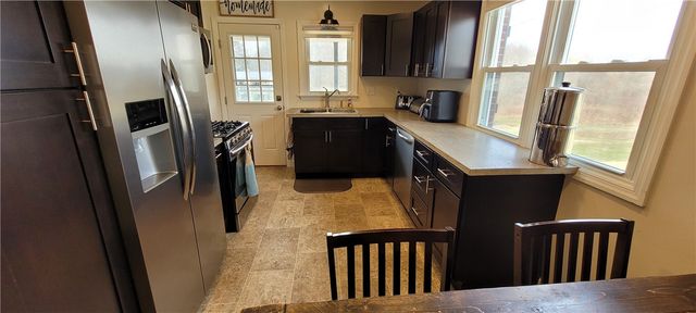 586 STERLING DR., Buffalo Twp, PA 16055