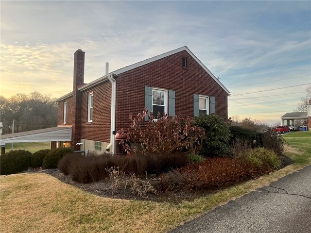 586 STERLING DR., Buffalo Twp, PA 16055