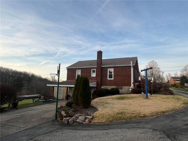 586 STERLING DR., Buffalo Twp, PA 16055