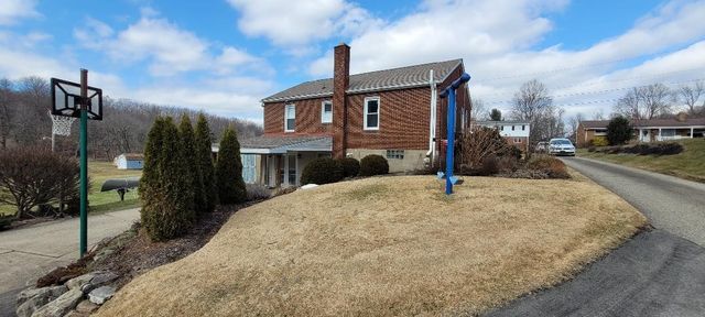 586 STERLING DR., Buffalo Twp, PA 16055