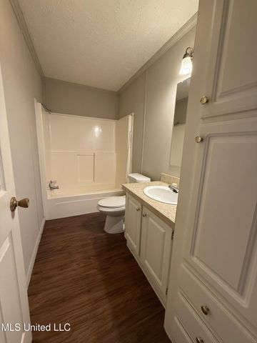 513 Ridgecrest Drive, Pearl, MS 39208