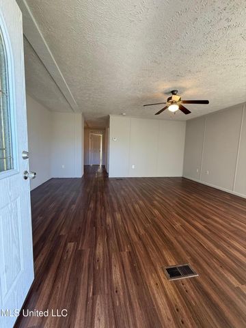 513 Ridgecrest Drive, Pearl, MS 39208