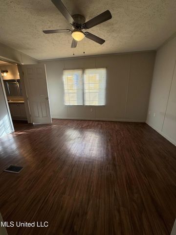 513 Ridgecrest Drive, Pearl, MS 39208