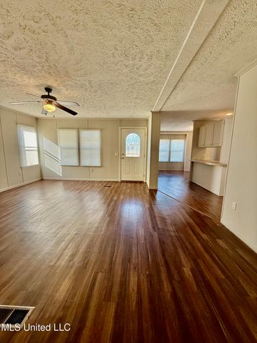 513 Ridgecrest Drive, Pearl, MS 39208