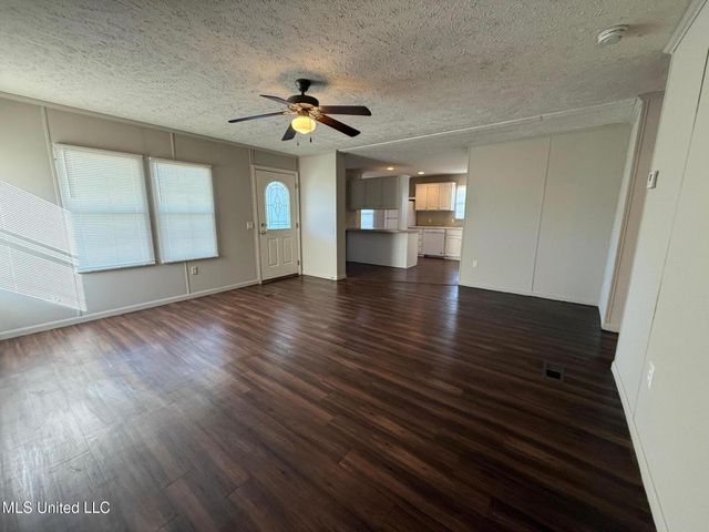 513 Ridgecrest Drive, Pearl, MS 39208