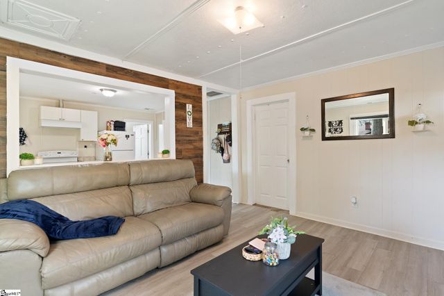 114A Simpson Street, Iva, SC 29655