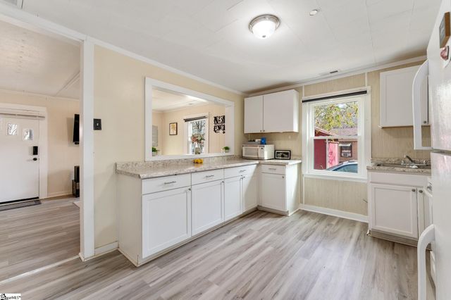 114A Simpson Street, Iva, SC 29655