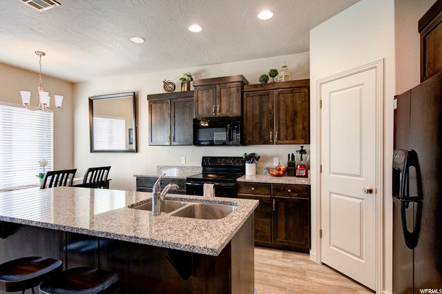 3290 E SUGAR MAPLE DR, St. George, UT 84790