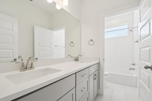 155 Comfort DR, Buda, TX 78610